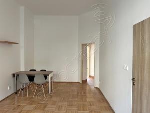 Dražba bytu 2+1, Karlovy Vary, Wolkerova, 57 m2