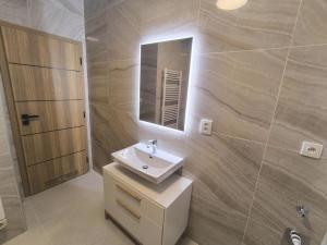 Prodej bytu 2+kk, Rakovník - Rakovník II, Maru Špačkové, 55 m2