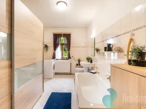 Prodej rodinného domu, Větřní, 180 m2