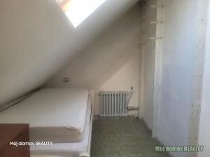 Pronájem pokoje, Praha - Horní Počernice, Třebešovská, 9 m2