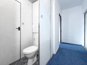 Pronájem bytu 2+1, Chomutov, Vítězslava Nezvala, 60 m2