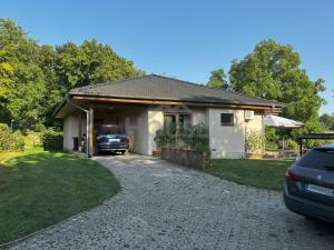 Prodej vícegeneračního domu, Světice, 207 m2