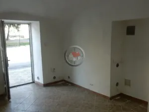 Pronájem obchodního prostoru, Moravské Budějovice, nám. ČSA, 15 m2