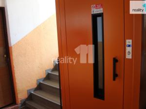 Prodej bytu 3+1, Česká Lípa, Svárovská, 62 m2