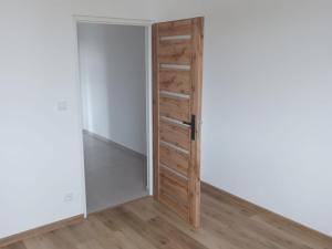 Pronájem bytu 3+1, Chomutov, Bezručova, 69 m2