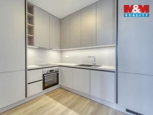Pronájem bytu 2+kk, Plzeň - Skvrňany, Františka Kováříka, 63 m2