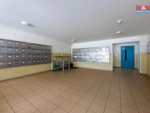 Prodej bytu 2+1, Teplice, Alejní, 46 m2