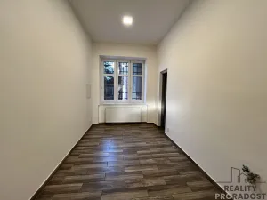 Pronájem obchodního prostoru, Ostrava, Macharova, 75 m2