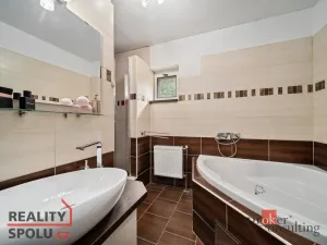 Prodej rodinného domu, Trutnov - Starý Rokytník, 216 m2