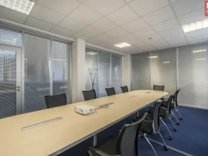 Pronájem kanceláře, Olomouc - Hodolany, tř. Kosmonautů, 300 m2
