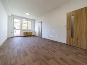 Pronájem bytu 3+1, Pardubice - Bílé Předměstí, Na Drážce, 68 m2