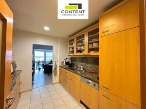 Pronájem kanceláře, Praha - Dolní Chabry, Dopraváků, 465 m2