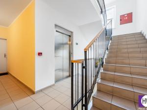 Prodej bytu 2+kk, Praha, Pasteurova, 54 m2