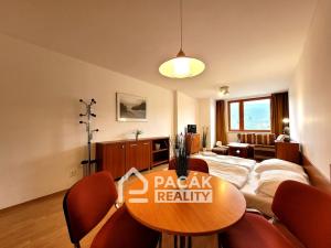 Prodej apartmánu, Ostružná - Ramzová, 36 m2