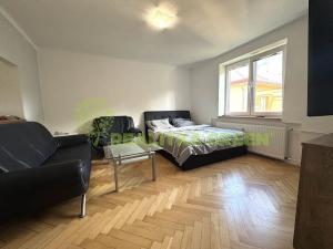 Pronájem bytu 2+1, Vsetín, Jasenická, 56 m2