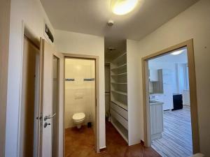 Pronájem bytu 2+kk, Karlík, K Třešňovce, 34 m2