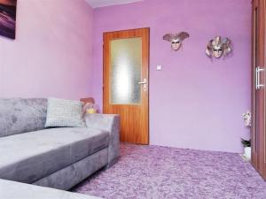 Pronájem bytu 2+1, Prace, K rybníku, 50 m2