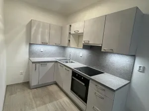 Prodej bytu 3+kk, Bašť, Bořanovická, 71 m2