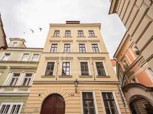 Pronájem bytu 2+kk, Praha - Staré Město, Liliová, 62 m2