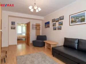 Pronájem bytu 2+1, Karlovy Vary, I. P. Pavlova, 53 m2