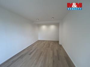 Pronájem bytu 2+1, Ústí nad Labem - Bukov, 17. listopadu, 52 m2