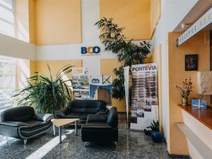 Pronájem kanceláře, Praha - Libeň, Ocelářská, 55 m2