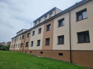 Prodej bytu 3+1, Kaplice, Omlenická, 103 m2