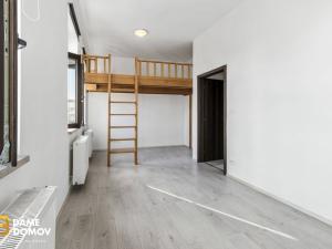 Pronájem bytu 1+kk, Praha - Holešovice, Jankovcova, 34 m2