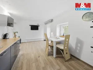 Prodej rodinného domu, Ústí nad Labem - Střekov, Jeseninova, 275 m2