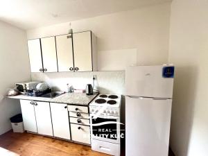 Pronájem bytu 1+kk, Ostrava, Československé armády, 25 m2