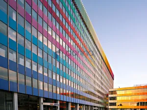 Pronájem kanceláře, Praha, Kodaňská, 1318 m2