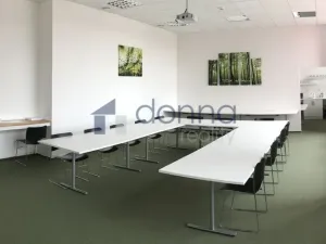 Pronájem kanceláře, Praha, Kodaňská, 530 m2