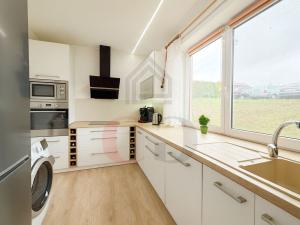 Prodej bytu 3+1, Všeruby, 84 m2