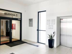 Pronájem kanceláře, Praha - Stodůlky, Prusíkova, 17 m2