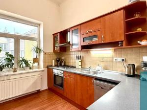 Pronájem bytu 2+1, Kroměříž, 1. máje, 56 m2
