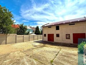 Pronájem bytu 2+1, Kroměříž, 1. máje, 56 m2