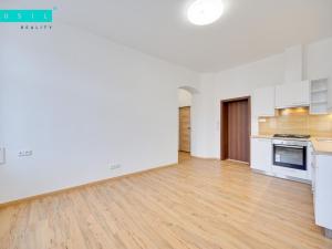 Pronájem bytu 2+kk, Šternberk, Bezručova, 45 m2