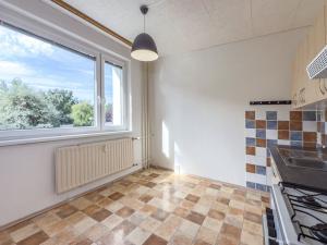 Pronájem bytu 2+1, Chomutov, Kamenný vrch, 60 m2