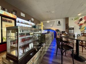 Pronájem restaurace, Karviná, Mendelova, 118 m2