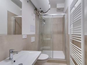Pronájem bytu 1+1, Praha - Karlín, Křižíkova, 51 m2
