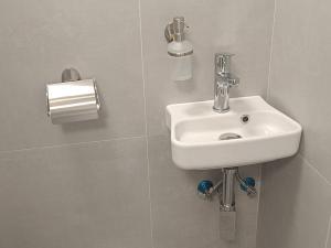 Pronájem obchodního prostoru, Opava, Olomoucká, 170 m2
