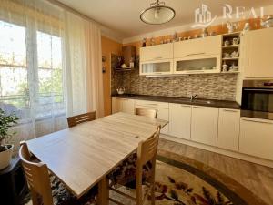 Prodej bytu 2+1, Most, tř. Budovatelů, 58 m2