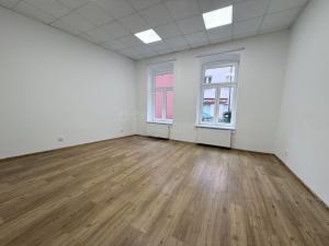 Pronájem kanceláře, Ostrava - Moravská Ostrava, Nádražní, 75 m2