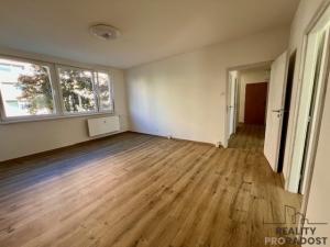 Prodej bytu 3+1, Břeclav, Na Valtické, 68 m2