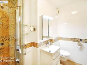 Pronájem bytu 2+kk, Praha - Hlubočepy, Werichova, 56 m2