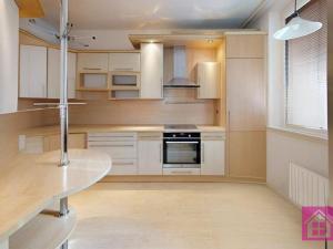 Prodej bytu 3+1, Břeclav, U Jánského dvora, 75 m2