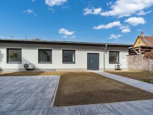 Pronájem bytu 1+1, Zlín, Kvítková, 55 m2
