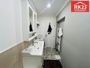 Pronájem bytu 2+1, Mariánské Lázně, Hlavní třída, 73 m2