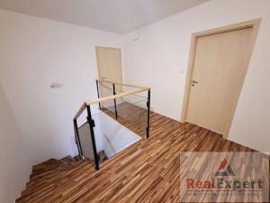 Prodej rodinného domu, Postřižín, Duhová, 149 m2