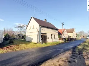 Prodej rodinného domu, Libá, 150 m2